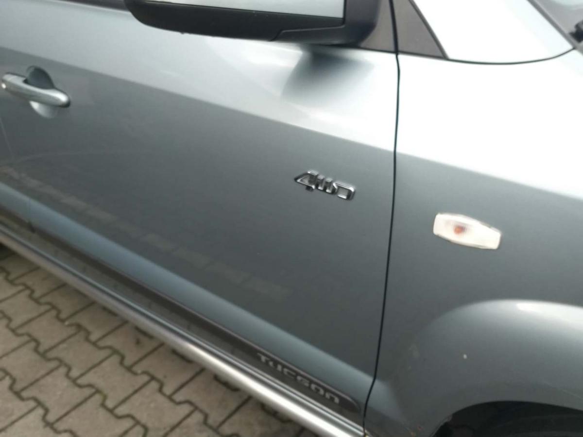 Hyundai Tucson original Tür vorn rechts Hellblaumetallic Rohbau Bj.2005